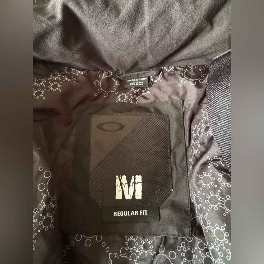 Oakley jacket - Picture 8 of 16